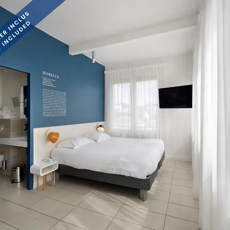 Les Voiles Hotell 3*