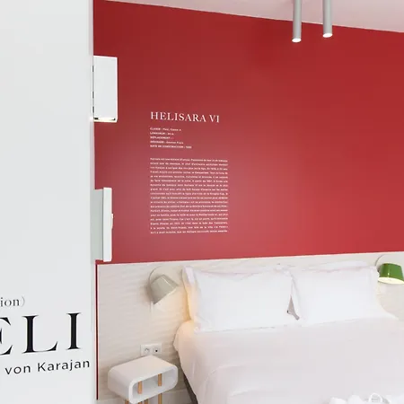 Les Voiles Hotel Tulon