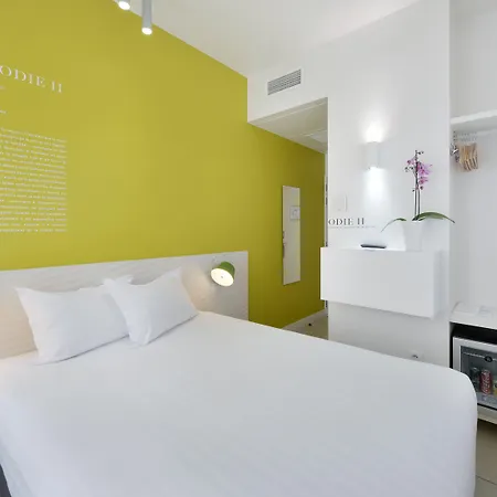 Hotel-rooftop Les Voiles Τουλόν
