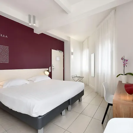 Hotel Hotel-rooftop Les Voiles 3*