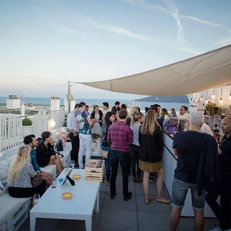Ξενοδοχείο Hotel-rooftop Les Voiles 3*